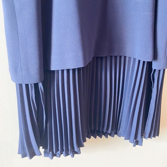 Theory Anastaza Winslow Crepe pleated tiered top in Sea Blue size small $295 - Picture 8 of 13
